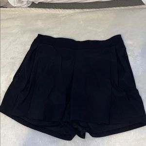 LULU TENNIS SHORTS